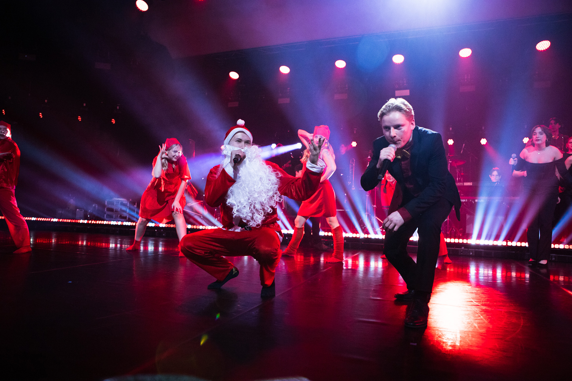 JouluShow on Kontio­lahden juhla­vuoden loppuhuipennus!